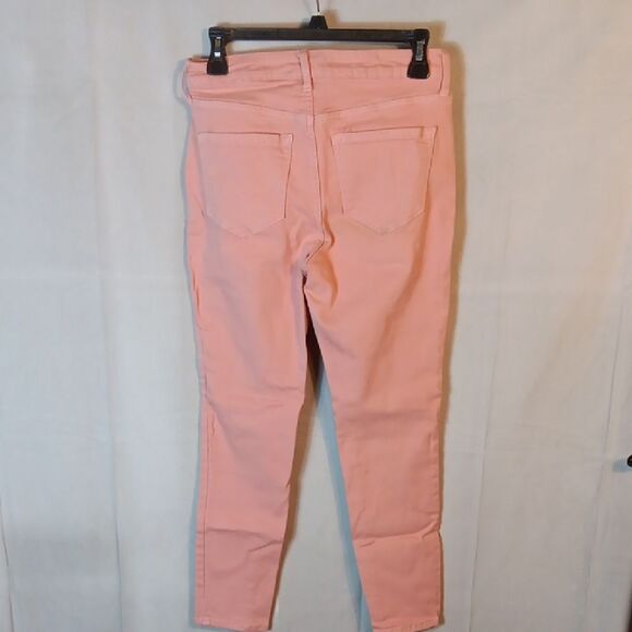 Old Navy Women's Blush Skinny Jeans - Picture 4 of 6